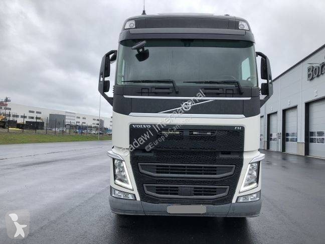 Voir les photos Tracteur Volvo