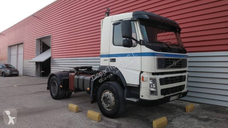 Voir les photos Tracteur Volvo