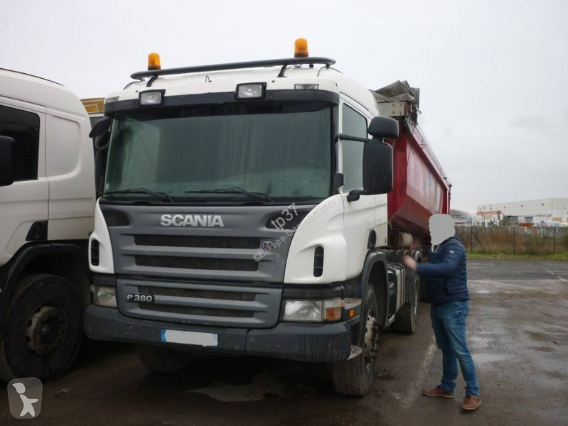 Voir les photos Tracteur Scania 380 CA