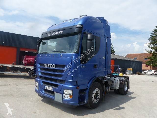 Voir les photos Tracteur Iveco
