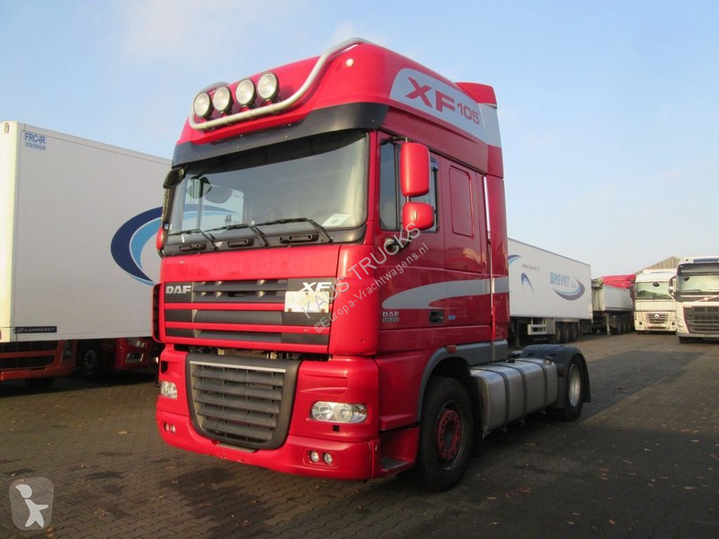 Voir les photos Tracteur DAF 105 510 Super Spacecab Manual Gearbox