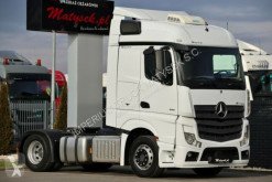 Mercedes tractor unit