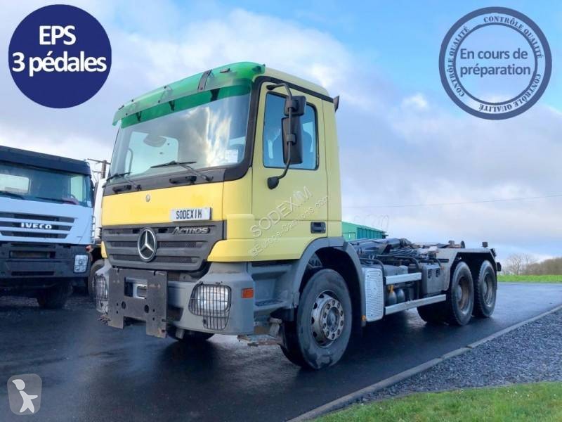 Voir les photos Tracteur Mercedes