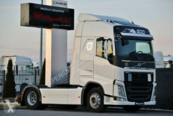 trattore Volvo