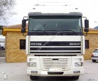 cabeza tractora DAF XF95 480