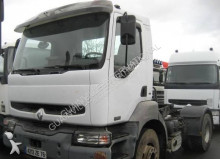trattore Renault Kerax 370