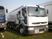 camion citerne hydrocarbures Renault
