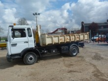 camion polybenne Renault