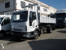 camion tri-benne Iveco
