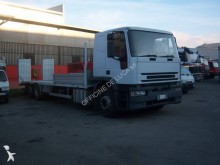 camion porte engins Iveco