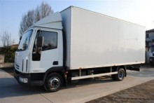 camion furgone Iveco