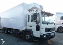 camión frigorífico multi temperatura Volvo