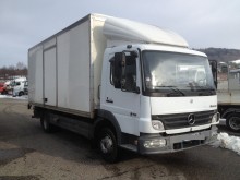 Mercedes box truck