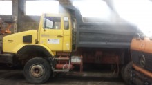 Renault tipper truck