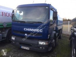camión cisterna hidrocarburos Renault