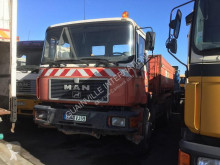 camion benne MAN