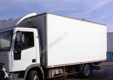 camion fourgon brasseur Iveco