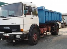 camión Iveco Unic