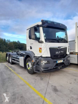camion multibenne MAN
