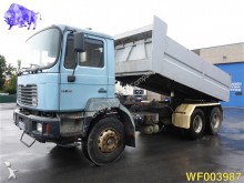 camion ribaltabile MAN