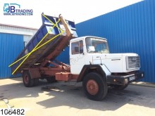 camión Ampliroll Iveco