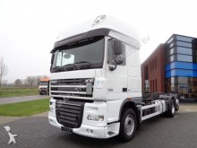 camion porte containers DAF