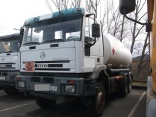 camión Iveco Eurotrakker 380E42
