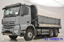 camión Mercedes Arocs 2636 K - 6 X 4