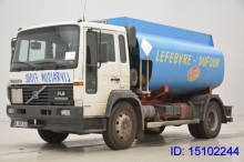 camion Volvo FL 615