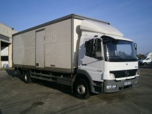 camion fourgon polyfond Mercedes