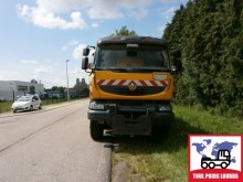 Renault Kerax 450 DXi truck