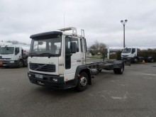 camion châssis Volvo