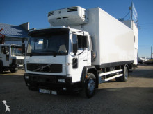camión frigorífico multi temperatura Volvo