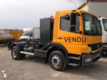 camion polybenne Mercedes