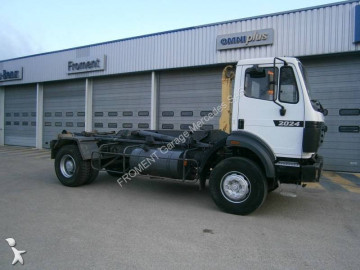 camion multiplu Mercedes