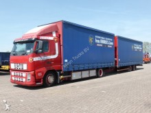camion Teloni scorrevoli (centinato alla francese) Volvo