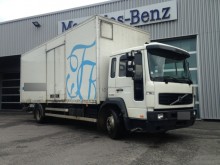 camion Volvo FL 220