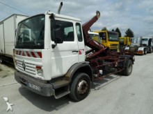 camion scarrabile Renault