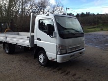 camión Mitsubishi Fuso Canter 3C15