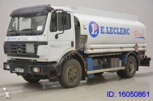 camion citerne Mercedes