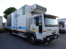 camion Volvo FL6 210