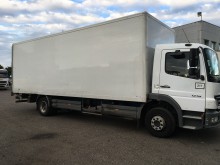 camion fourgon polyfond Mercedes