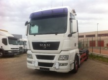 camion MAN TGX 26.480