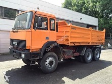 camion benne Iveco