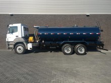 camion cisterna Mercedes