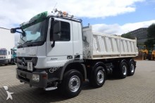 camión Mercedes Actros 3244 8x4 EURO5 Dreiseitenkipper