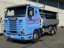 camion ribaltabile trilaterale Scania