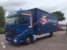 camion rideaux coulissants (plsc) Mercedes