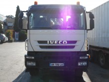 camion Iveco Trakker 360