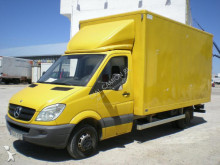 camion fourgon Mercedes